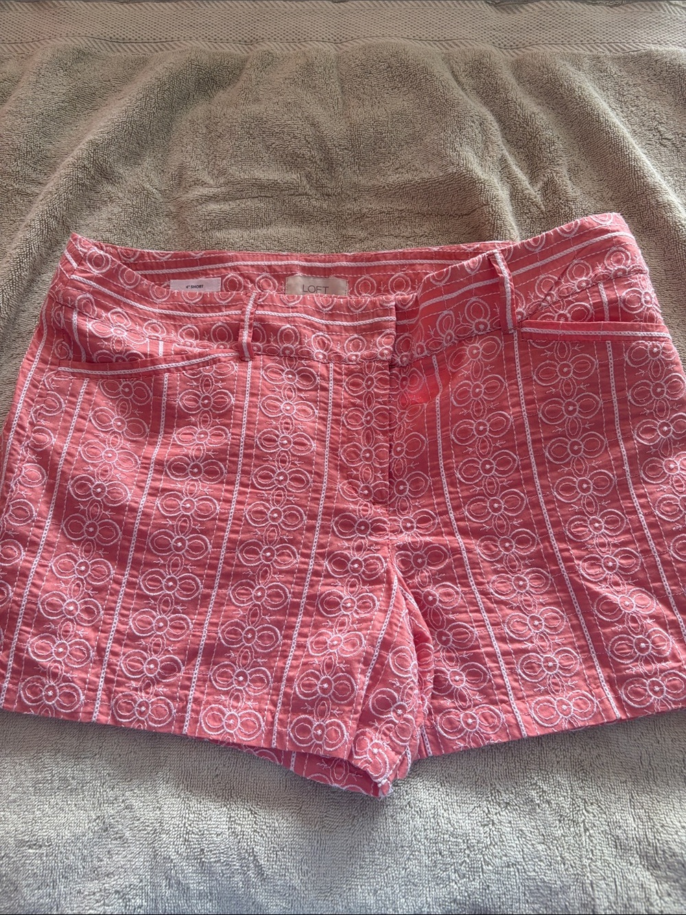 LOFT Coral Pink Eyelet Cotton Shorts Size 4